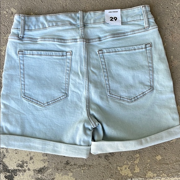 Joe Fresh light wash Blue Jean Shorts Mid-Thigh - Picture 13 of 16